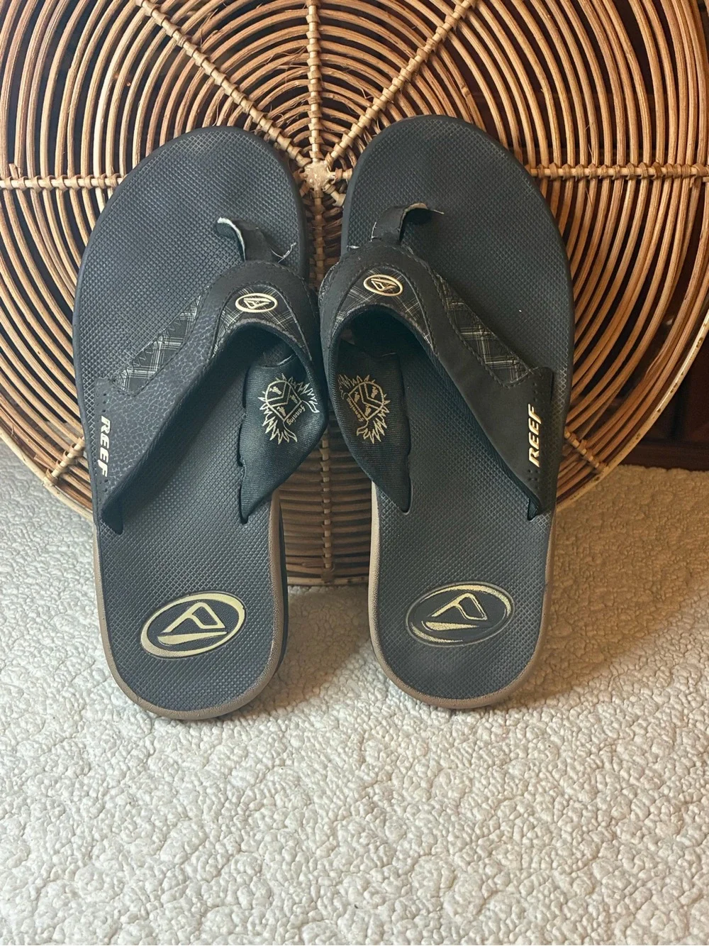 Reef Men’s Size 9 Black Cushioned Flip Flop Sandals Comfort